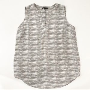 Adrianna Papell Sleeveless Split Neck Blouse M
